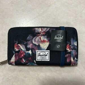 Herschel RFID wallet - new with tags